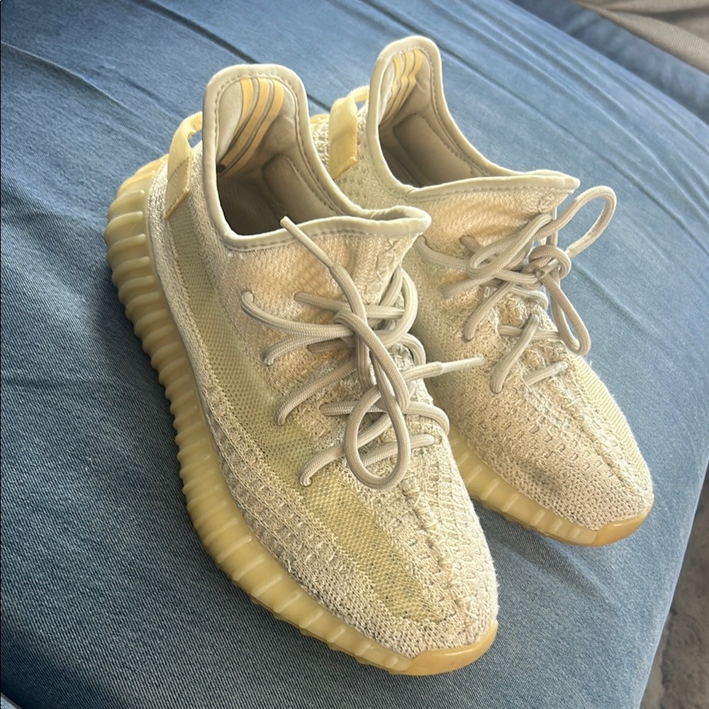 Adidas Yeezy Boost 350 V2 Cream Sneakers